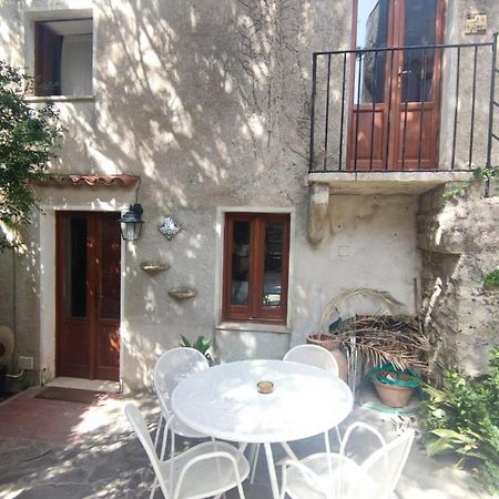 Appartamento Cortile Via Sales 11 Erice Esterno foto